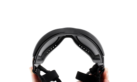 UV-Protection Dog Sunglasses with Adjustable Straps - Windproof and Waterproof UV-protection dog sunglasses with adjustable straps, adjusatable and windproof, head 36-56 cm, mandible 20-25 cm.